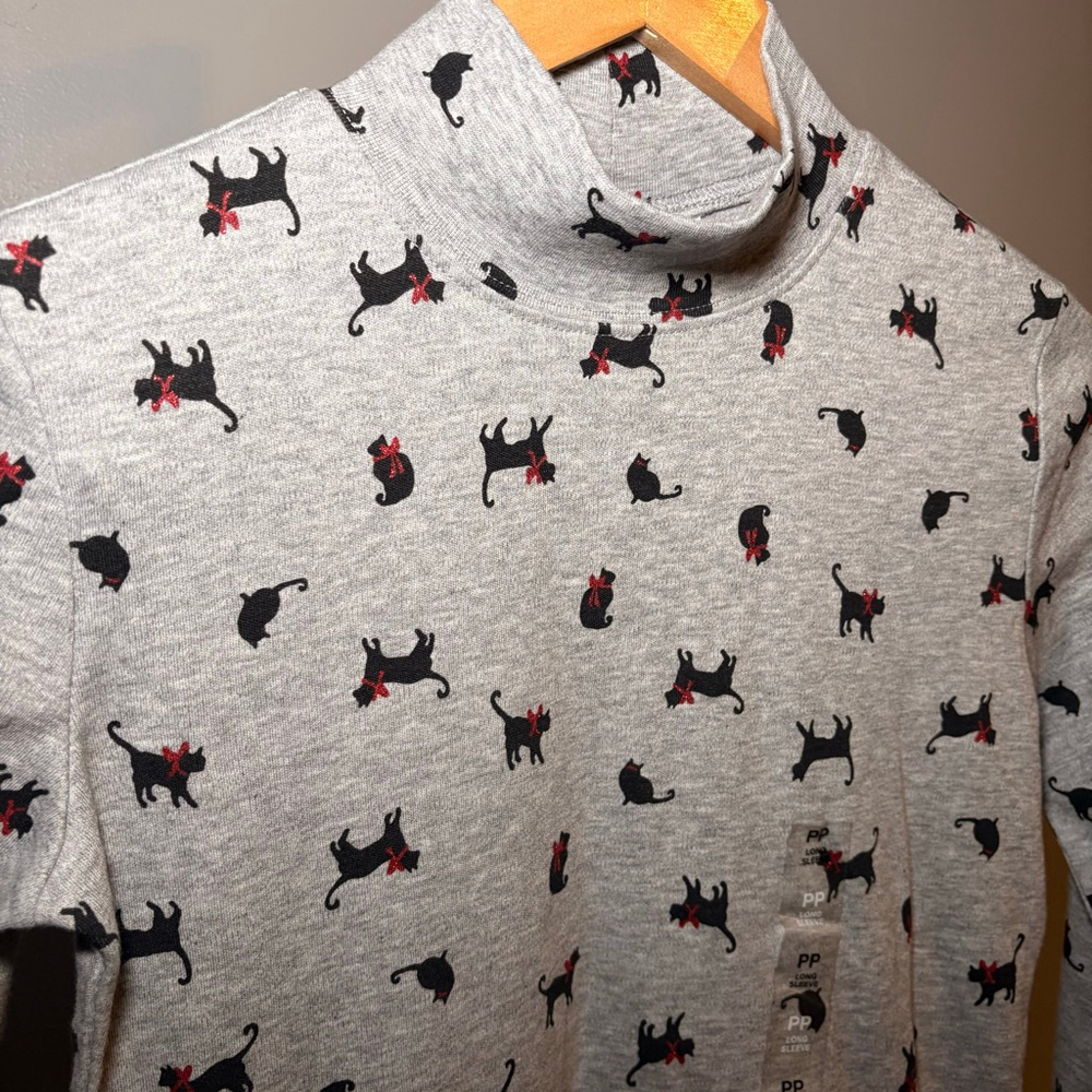 Women's KAREN SCOTT Petite Long Sleeve Tee‎ Gray Black Cat Print - Picture 2 of 8
